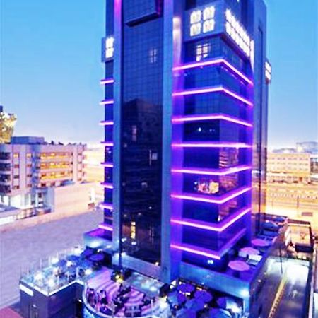 Halo Hotel Dubai Exteriör bild