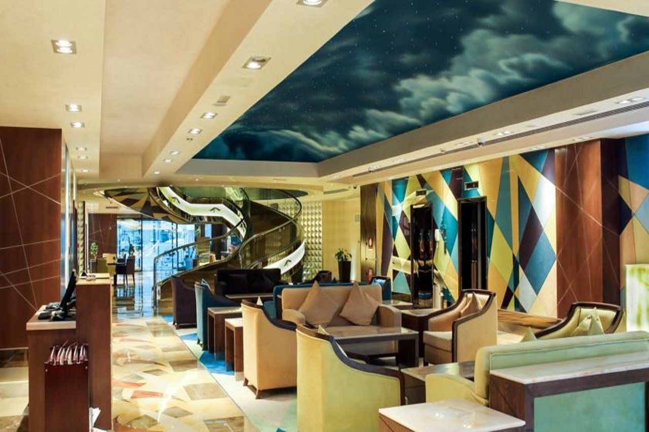 Halo Hotel Dubai Exteriör bild